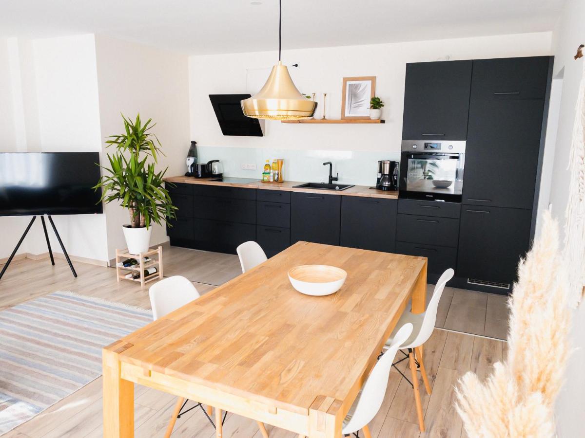 Exklusiv 72Qm Fewo Im Herzen Detmolds, Terrasse Und Kostenloser Parkplatz Kültér fotó